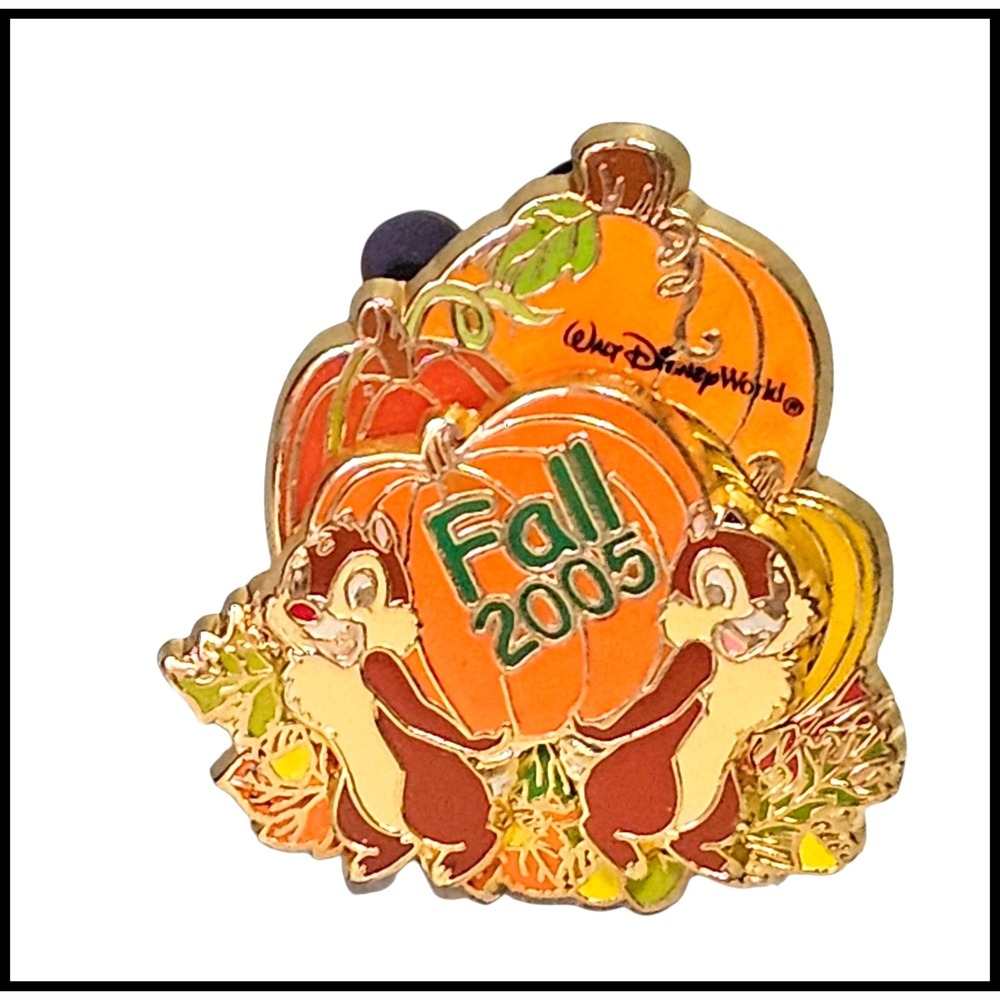 Walt Disney World Chip and Dale Fall 2005 Pumpkin Limited Edition Pin 41815